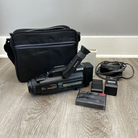 Sony Handycam Vision CCD-TRV308 Hi8 Video Camcorder Recorder For Parts Read - Picture 1 of 16